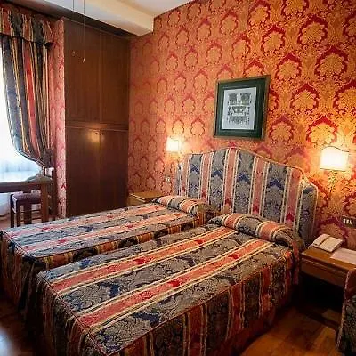 Ponte Bianco Hotel Rzym