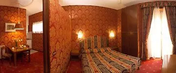 Ponte Bianco Hotel Rzym