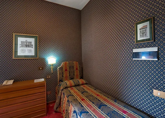 Ponte Bianco Hotel Rzym